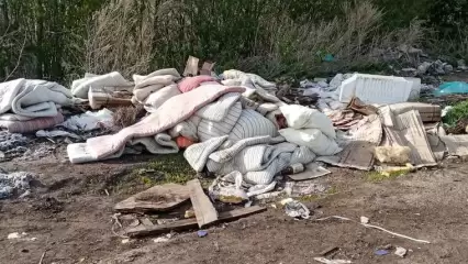 Под Нижнекамском обнаружили большую несанкционированную свалку