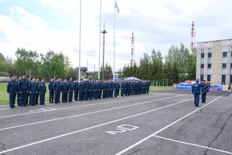 В Нижнекамске прошли республиканские соревнования «пожарного спецназа»