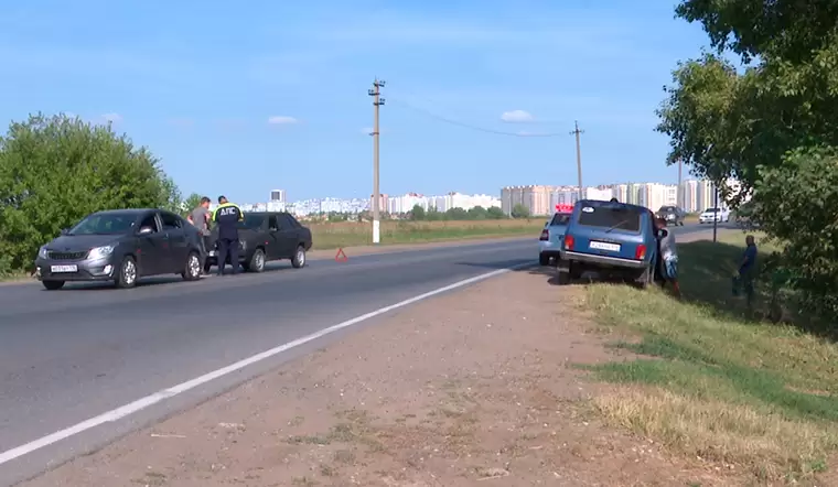 Двое детей были доставлены в больницу после ДТП на выезде из Нижнекамска