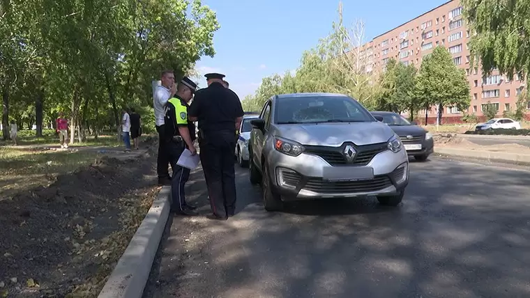 Пьяный нижнекамец попал под колёса авто и получил сотрясение мозга