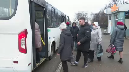 В Нижнекамске семьям мобилизованных начали выдавать карты для бесплатного проезда в общественном транспорте