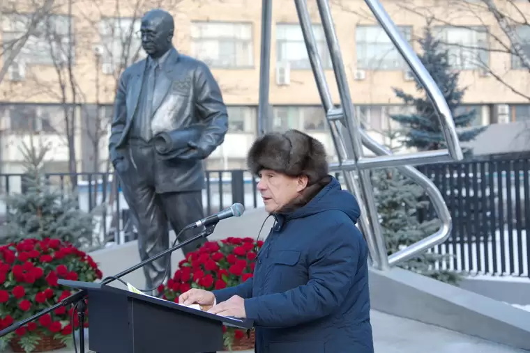 Президент Татарстана принял участие в открытии памятника А.Н. Туполеву в Москве