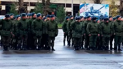 Возвращайтесь живыми! Мобилизованные из Нижнекамска отправились к месту следующей дислокации