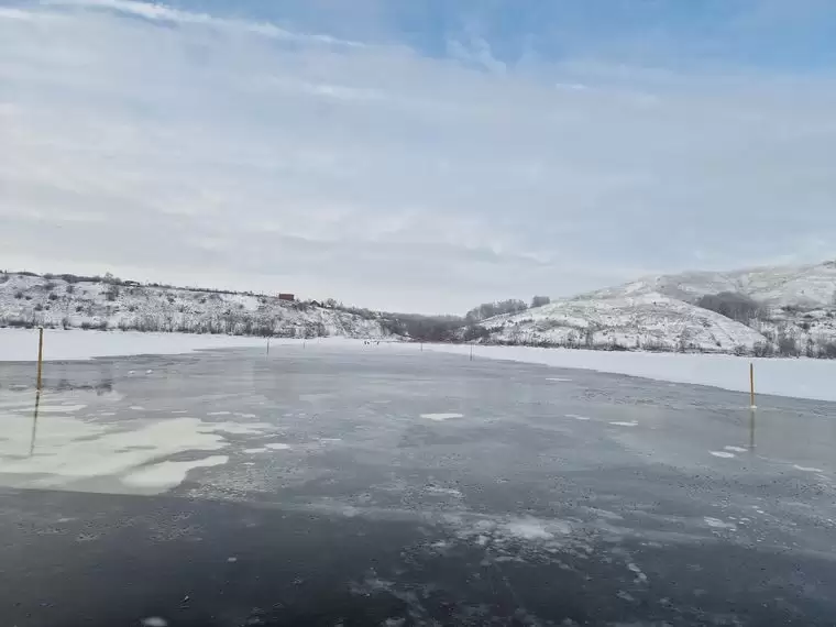 Нижнекамцам показали обстановку на ледовой переправе через Каму