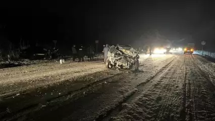 В Татарстане при столкновении иномарок на трассе погибли два человека