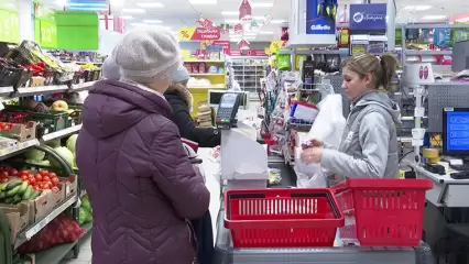 Во сколько обойдется нижнекамцам оливье к новогоднему столу в этом году