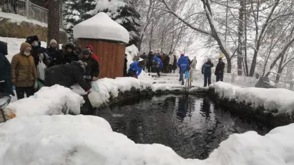 В МЧС напомнили правила поведения и меры безопасности при крещенских купаниях