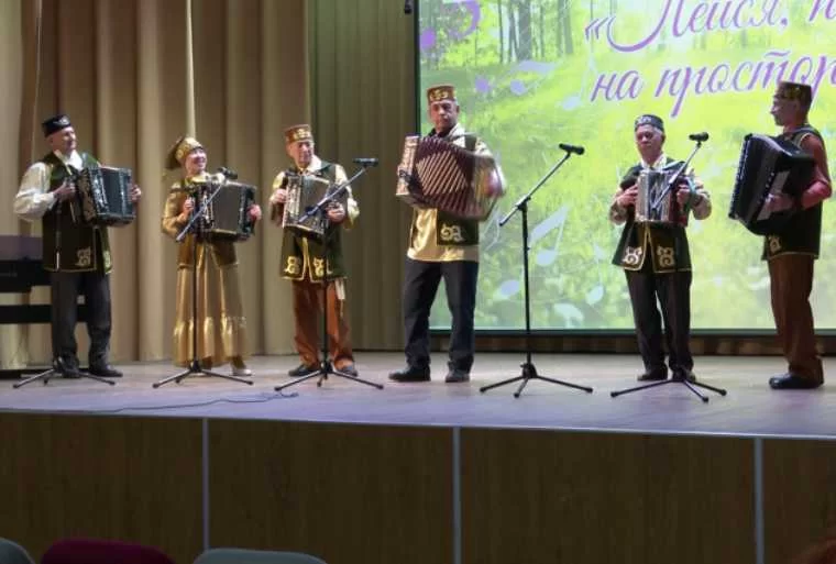 В Нижнекамске пройдет гала-концерт фестиваля «Лейся, песня, на просторе» среди ветеранов