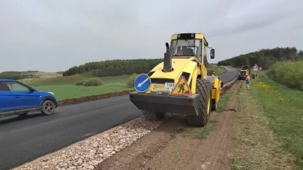 В Татарстане по нацпроекту ремонтируют дорогу Азнакаево – Тумутук – Кук-Тяка