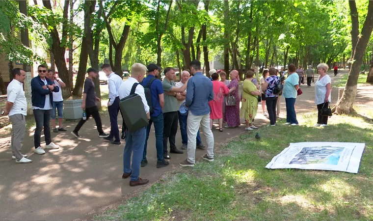 Нижнекамцы обеспокоены строительством нового двухэтажного здания на Тихой аллее