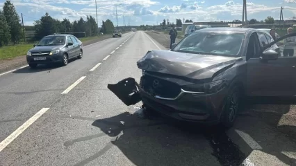 В селе Борок под Нижнекамском при столкновении двух иномарок пострадала женщина