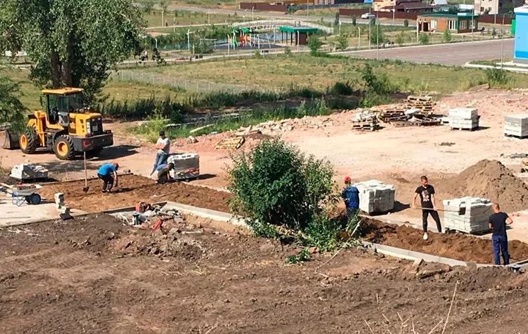 В Нижнекамском районе обустраивают сквер