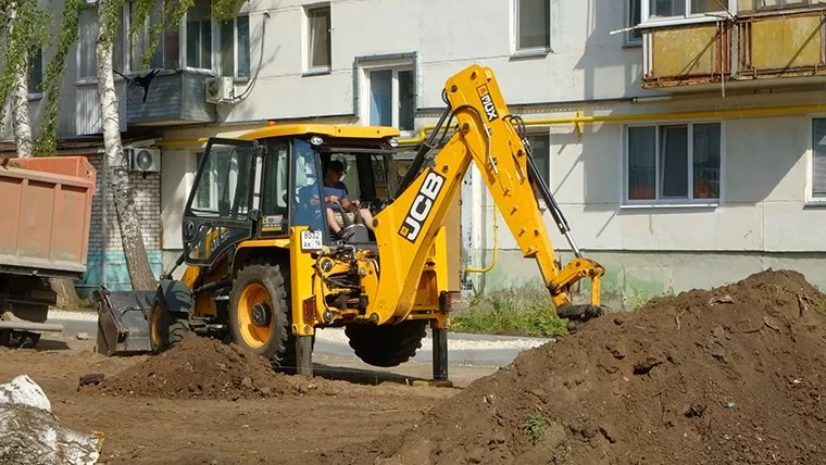 В Нижнекамске благоустраивают двор, в котором 20 лет не было ремонта