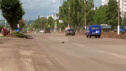 Стало известно, как распределят выделенные на ремонт дорог в Нижнекамске деньги