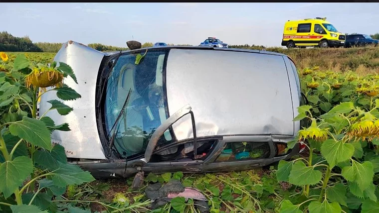 В Татарстане погибла женщина, опрокинувшая авто