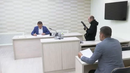 Нижнекамец попросил Муллина помочь с капремонтом здания общества слепых