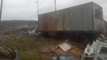 В Альметьевском районе при пожаре на стоянке погибла женщина-охранник