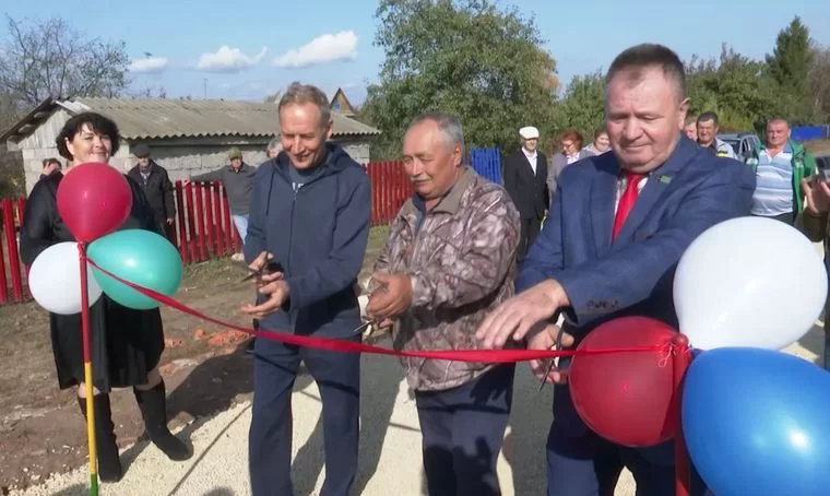 В деревне Верхний Ключ Нижнекамского района появилась первая за 100 лет дорога