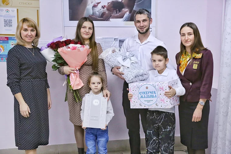 В Нижнекамске с начала года родился двухтысячный ребенок