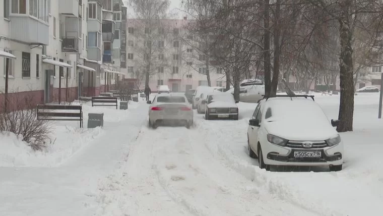 В Татарстане в четверг ожидается небольшой снег и ветер до 13 м/с