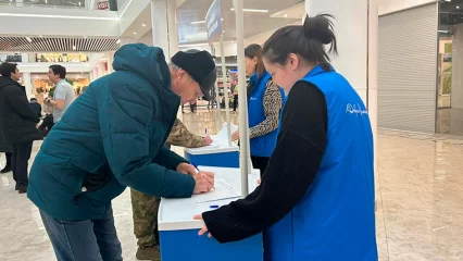 В Нижнекамске продолжится сбор подписей в поддержку Владимира Путина