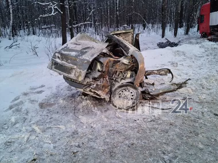 Появилось видео момента смертельной аварии в промзоне Нижнекамска