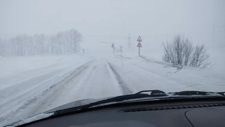 В Татарстане возобновили движение по федеральным трассам