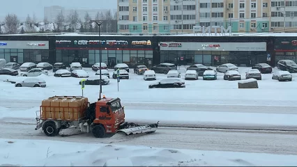 Нижнекамцев призвали не мешать ответственным службам в уборке снега