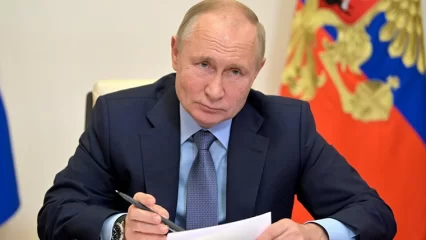 Мэр Набережных Челнов пригласил Путина на 400-летие города