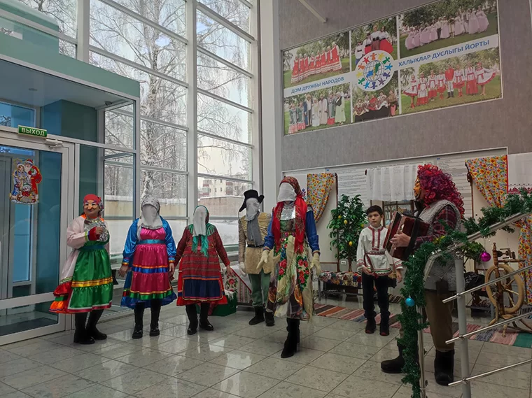 Нижнекамским школьникам показали традиции марийского народа