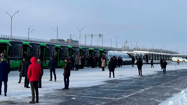 Муллин: Нижнекамск будет переходить на автобусы большой вместимости