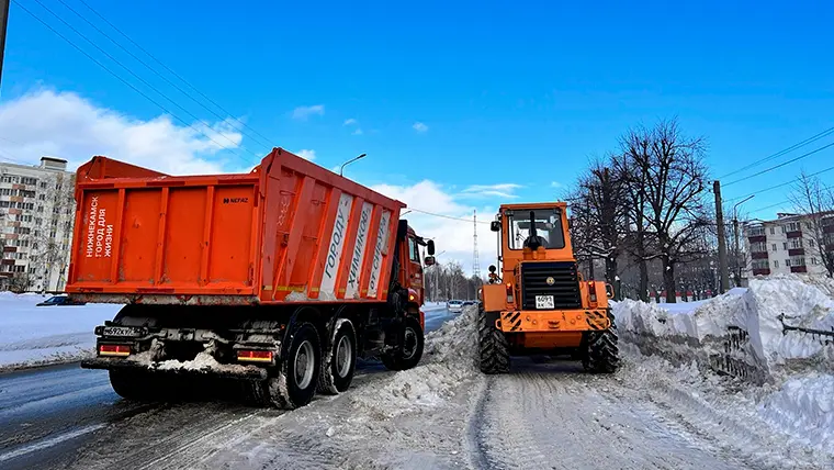 В Нижнекамске расширят и очистят от снега тротуары