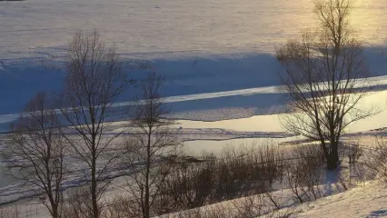 В Нижнекамском районе на реке тронулся лед