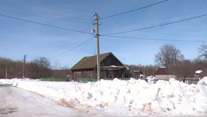 Жители поселка в Нижнекамском районе много лет не могут приватизировать свои дома