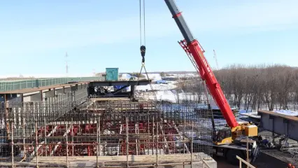 В Татарстане началась сборка пролетного строения моста через Ик