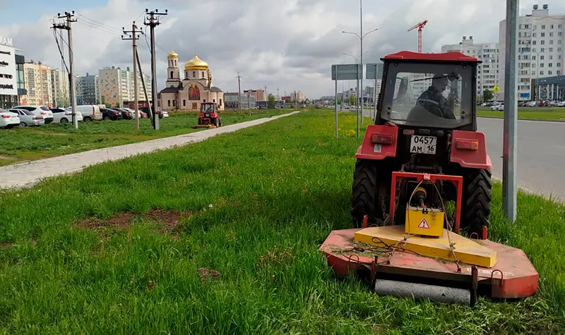 Нижнекамцам напомнили о причинах скоса травы в городе