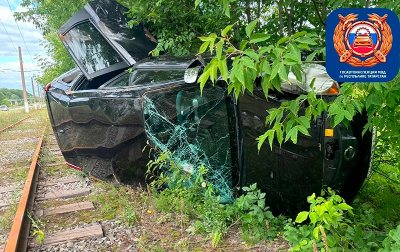 Стали известны подробности ДТП с перевёрнутым авто в Нижнекамске