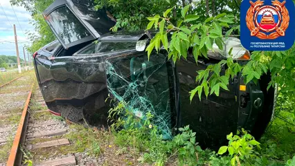 Стали известны подробности ДТП с перевёрнутым авто в Нижнекамске