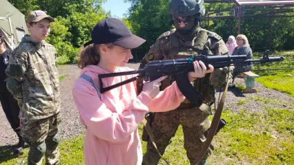 Праздник для детей в Нижнекамске при поддержке «Боевого братства» и депутата Госдумы Айдара Метшина