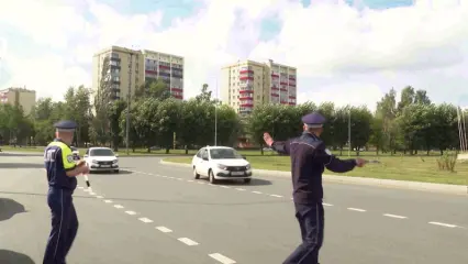 В Нижнекамске ловят таксистов-нелегалов