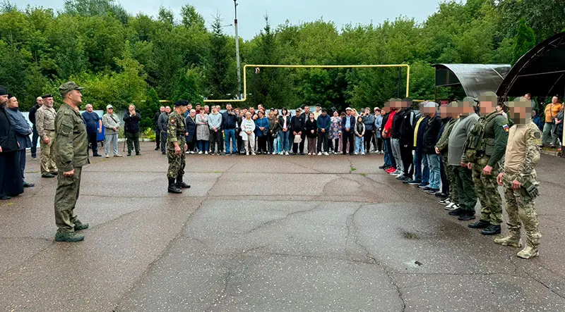 Нижнекамцы проходят службу по контракту в самых разных подразделениях ВС РФ