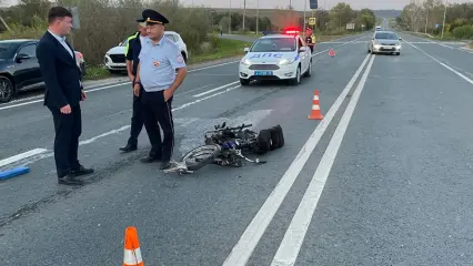 На автодороге Нижнекамск - Чистополь в ДТП погиб водитель мопеда