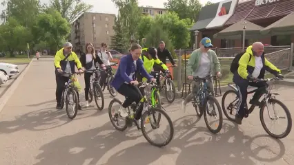 Приехавшие на работу на велосипеде жители Нижнекамска смогут получить подарки