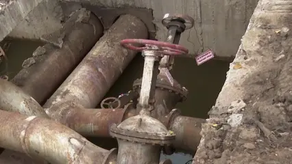 В ряде домов Нижнекамска отключают горячую воду из-за капремонта теплосети на Тукая