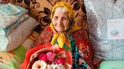 Труженик тыла из Нижнекамска отметила 95-летний юбилей