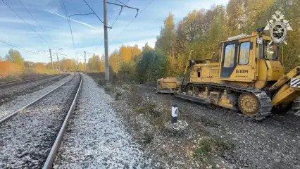 В Татарстане на железнодорожных путях умер тракторист