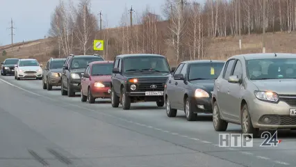 Жителей Татарстана предупредили о сильной гололедице на дорогах