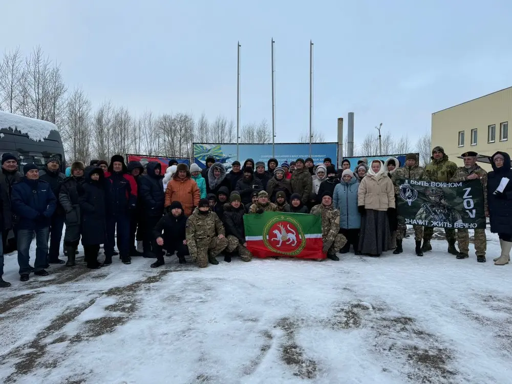 В воскресенье на контрактную военную службу уехали 12 нижнекамцев