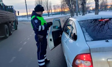 В Нижнекамске поймали 8 не пристёгнутых водителей