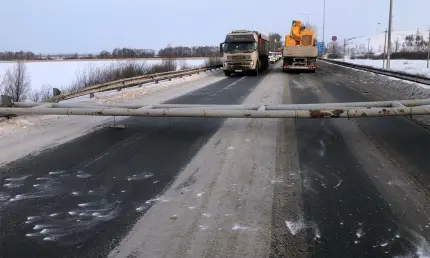 В Нижнекамском районе у моста через Зай введено временное ограничение движения